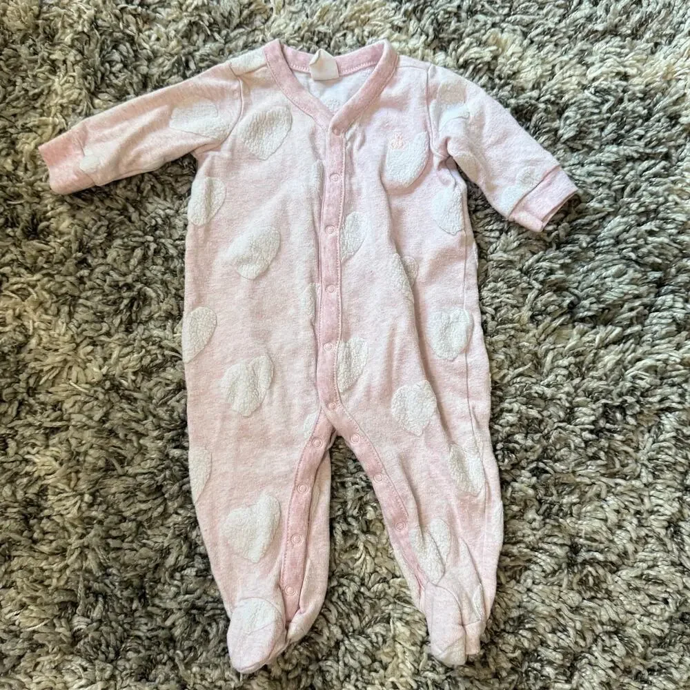 Baby Gap Pink White Heart Print Footie Sleeper Outfit Girl 0-3 Months Textured